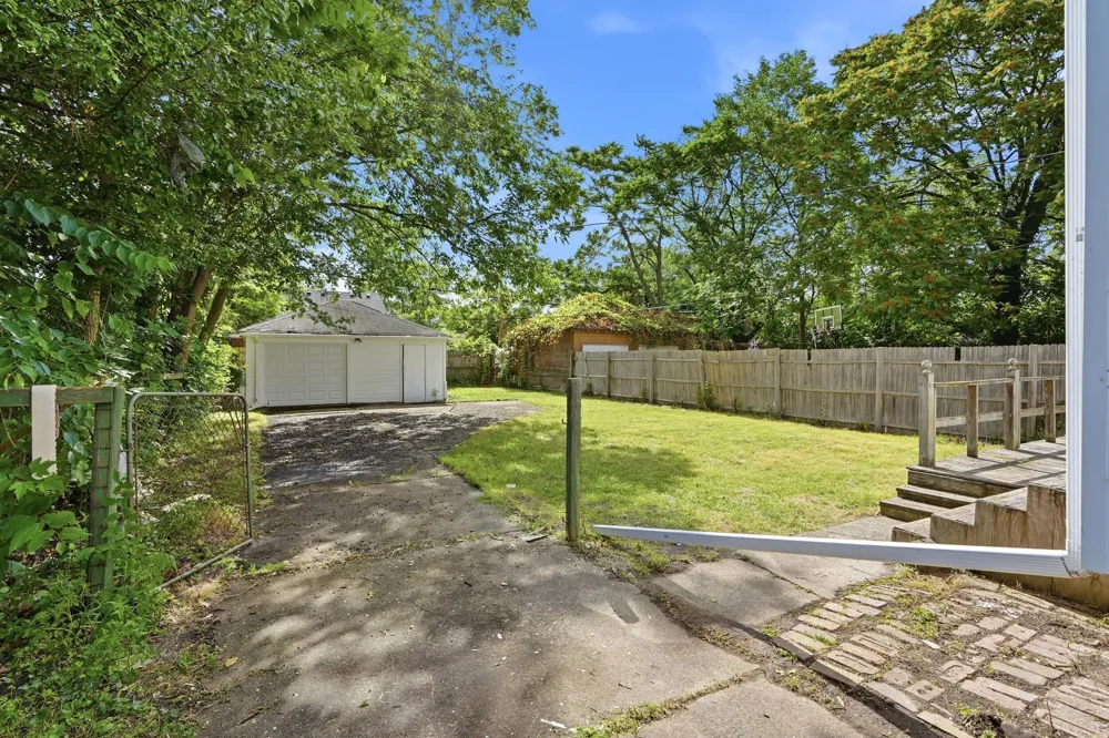 4619 Balfour Road Detroit, MI 48224