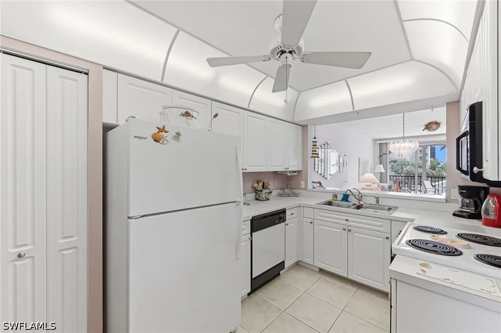 Bay Beach Lane #623 Fort Myers Beach, FL 33931