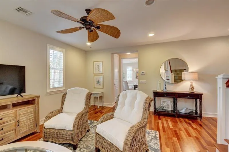 306 E Mallory Circle Delray Beach, FL 33483