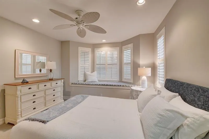 306 E Mallory Circle Delray Beach, FL 33483