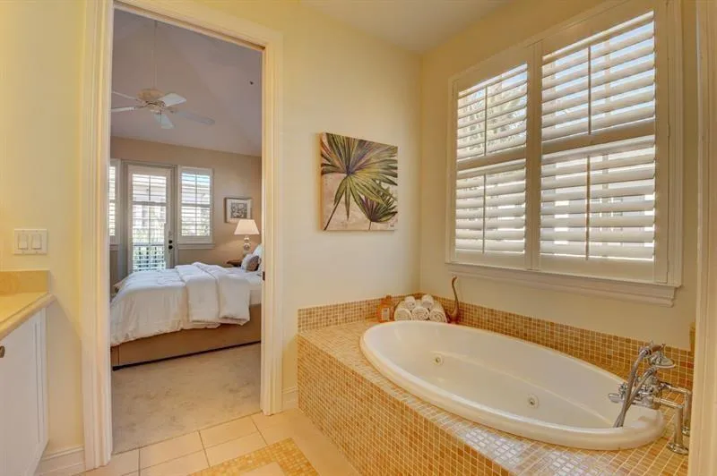 306 E Mallory Circle Delray Beach, FL 33483