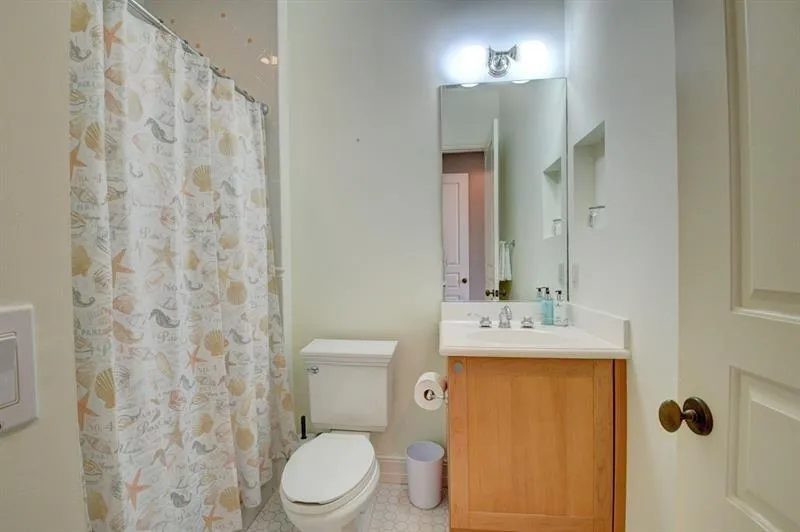 306 E Mallory Circle Delray Beach, FL 33483