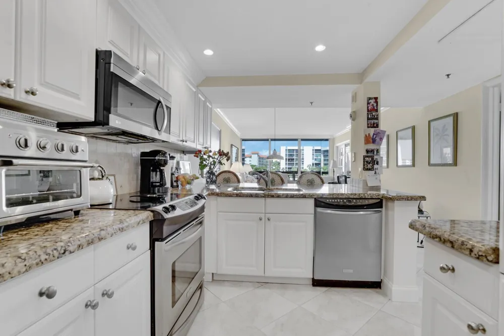 2687 Ocean Boulevard #G-305 Boca Raton, FL 33431