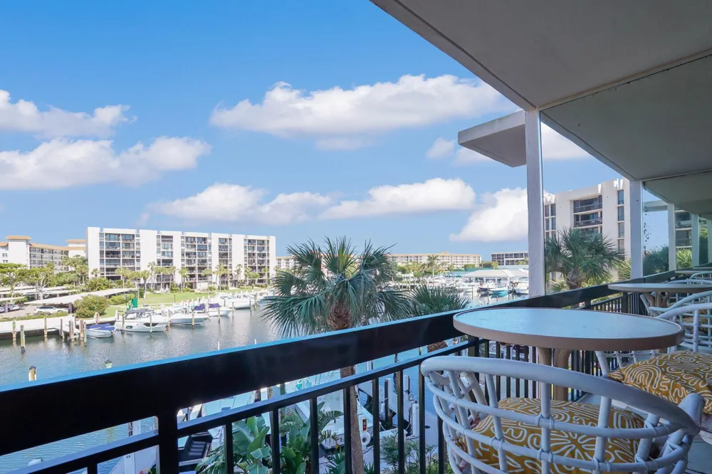 2687 Ocean Boulevard #G-305 Boca Raton, FL 33431