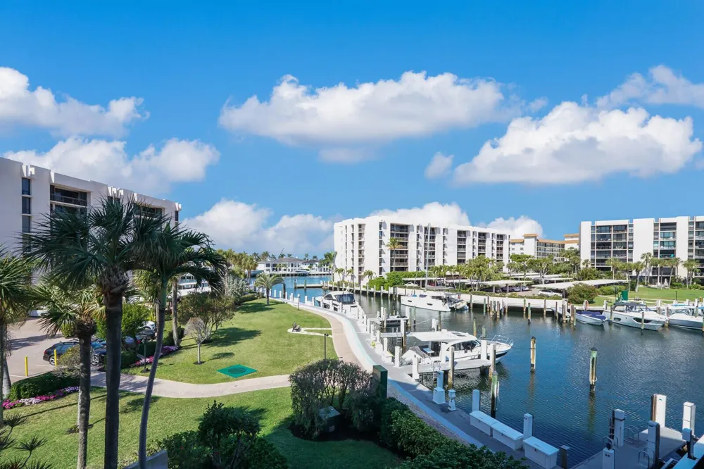 2687 Ocean Boulevard #G-305 Boca Raton, FL 33431