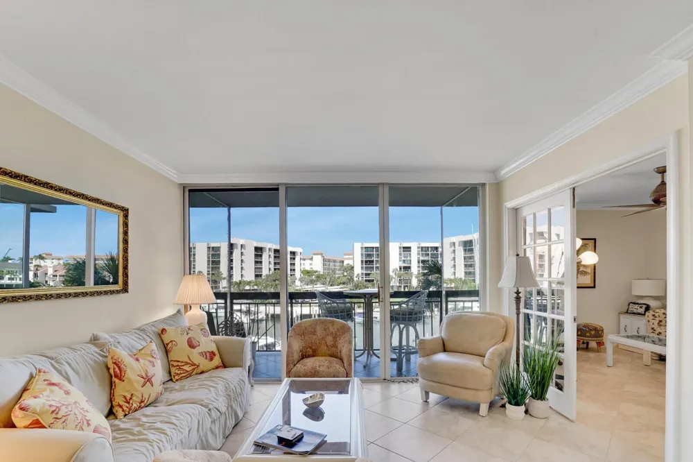 2687 Ocean Boulevard #G-305 Boca Raton, FL 33431
