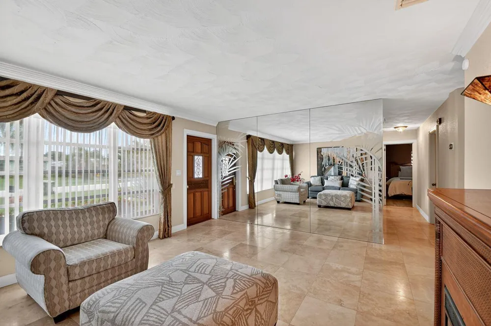133 Greenbrier Drive Palm Springs, FL 33461