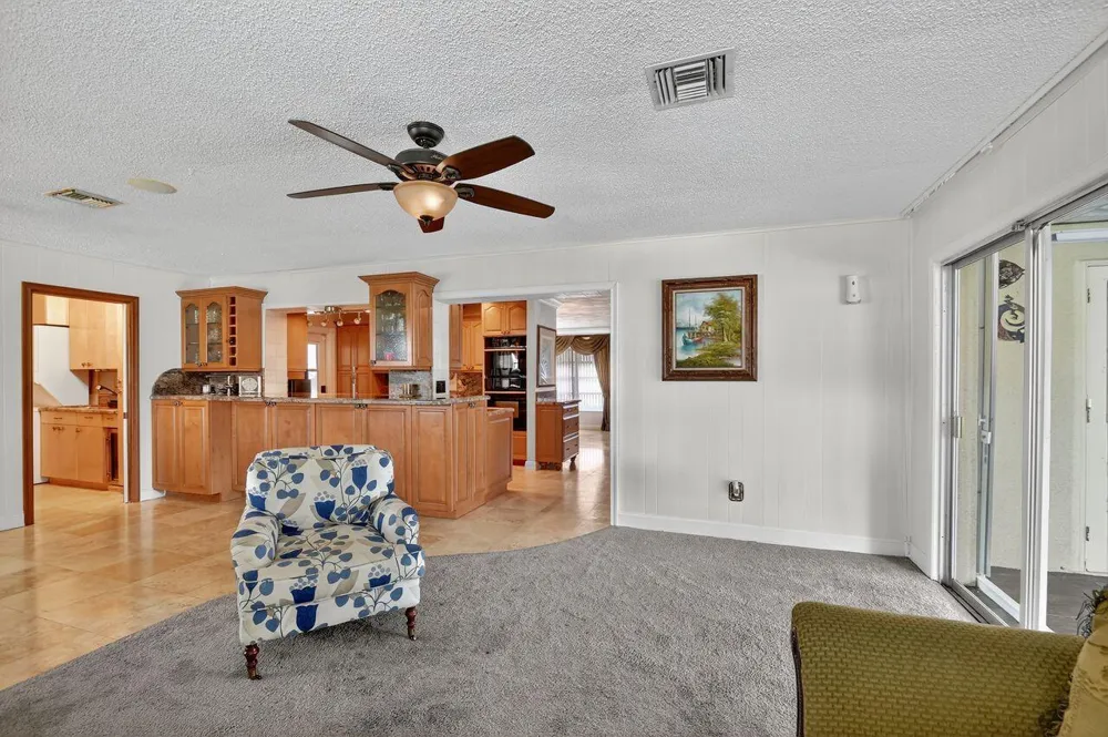 133 Greenbrier Drive Palm Springs, FL 33461