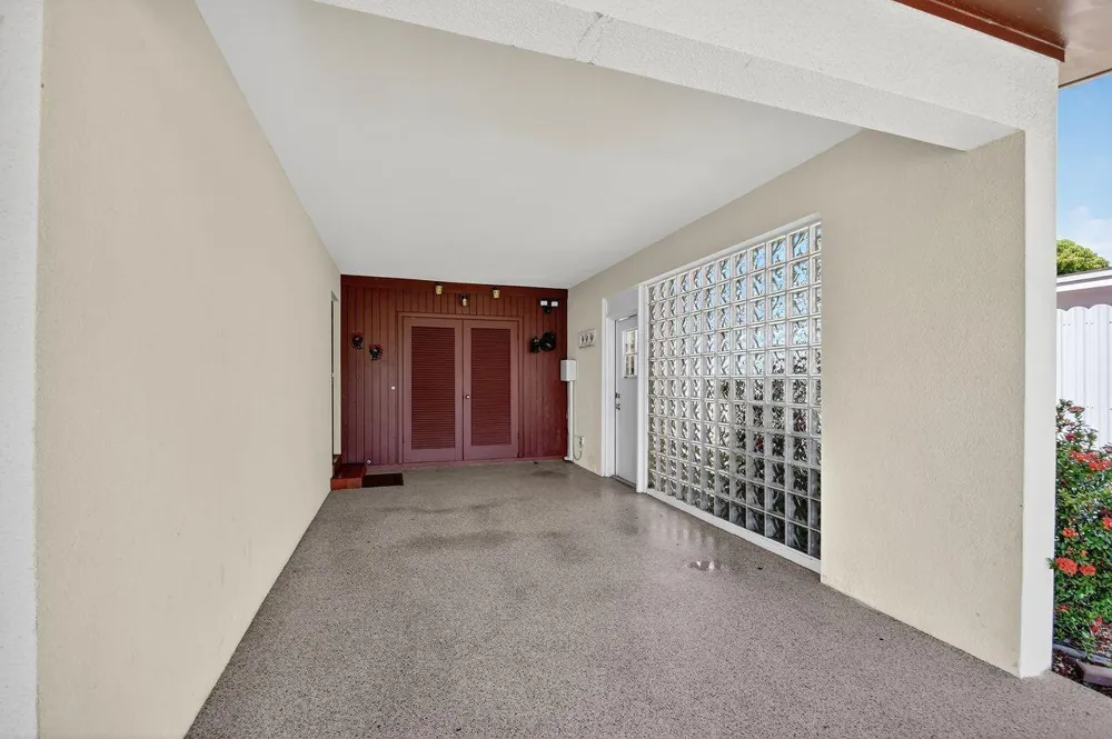 133 Greenbrier Drive Palm Springs, FL 33461