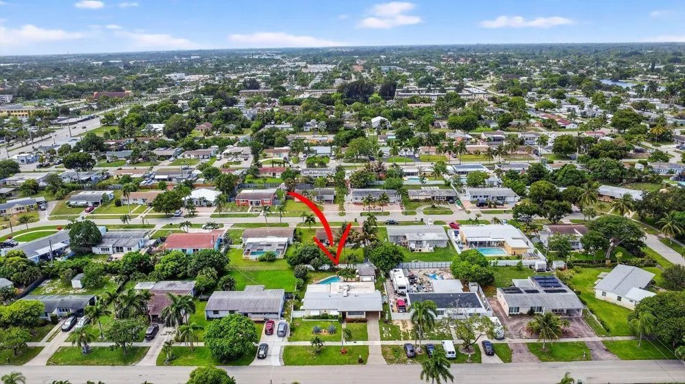 133 Greenbrier Drive Palm Springs, FL 33461