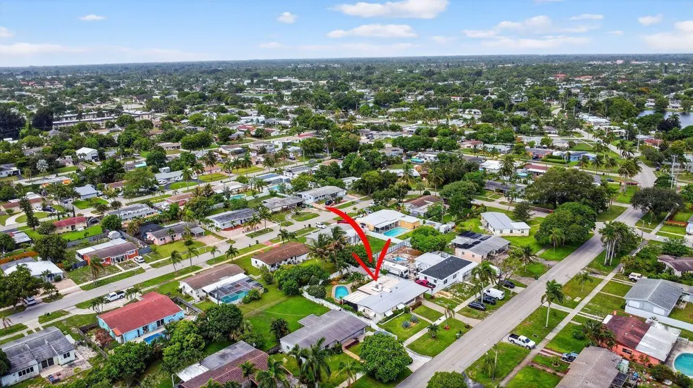 133 Greenbrier Drive Palm Springs, FL 33461