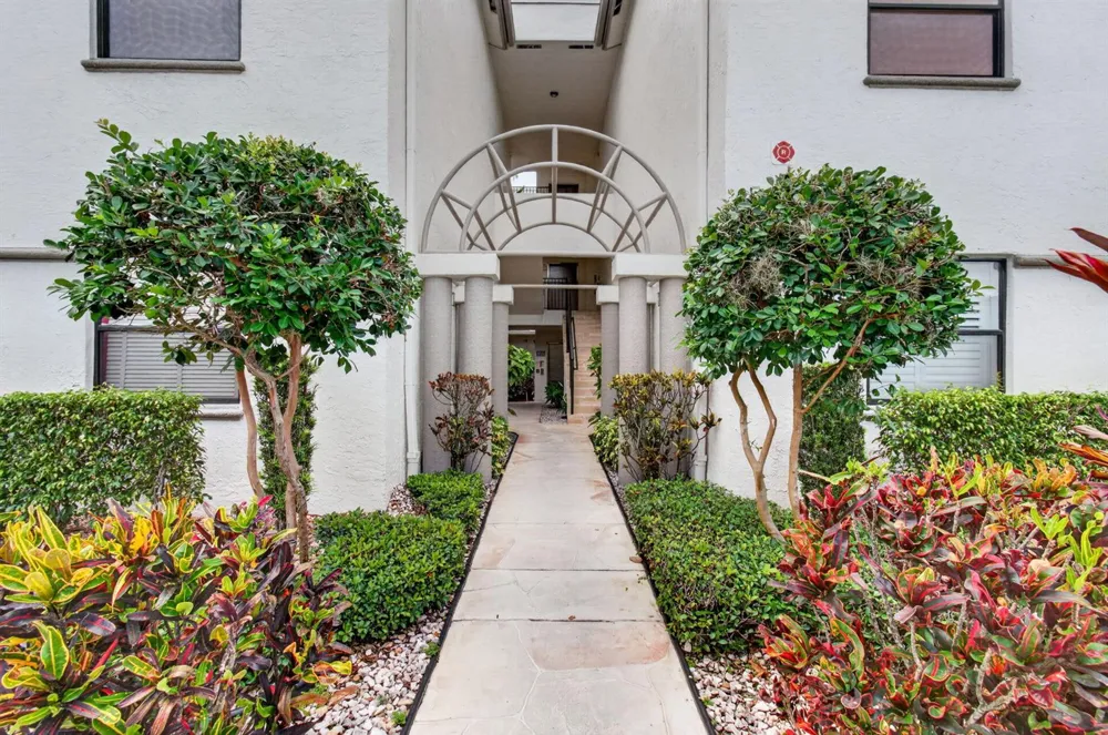 5133 Brisata Circle #B Boynton Beach, FL 33437
