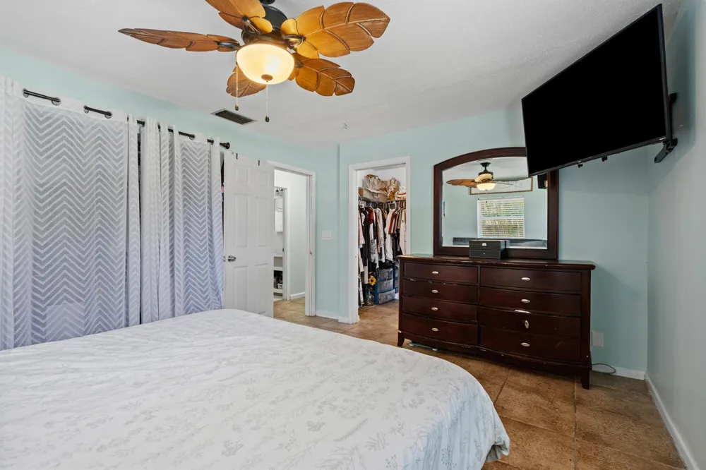 520 SE Dolphin Drive Stuart, FL 34996