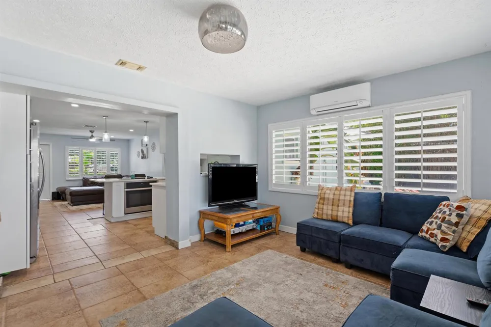520 SE Dolphin Drive Stuart, FL 34996