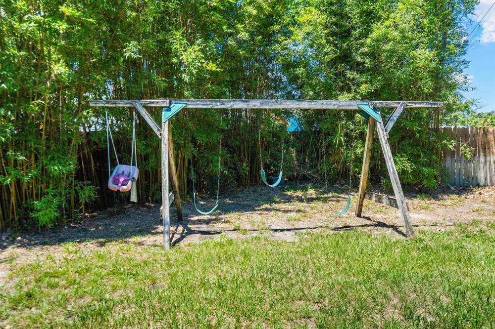 520 SE Dolphin Drive Stuart, FL 34996