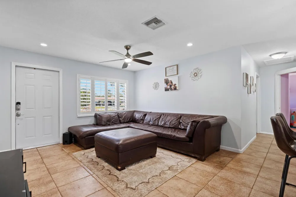 520 SE Dolphin Drive Stuart, FL 34996