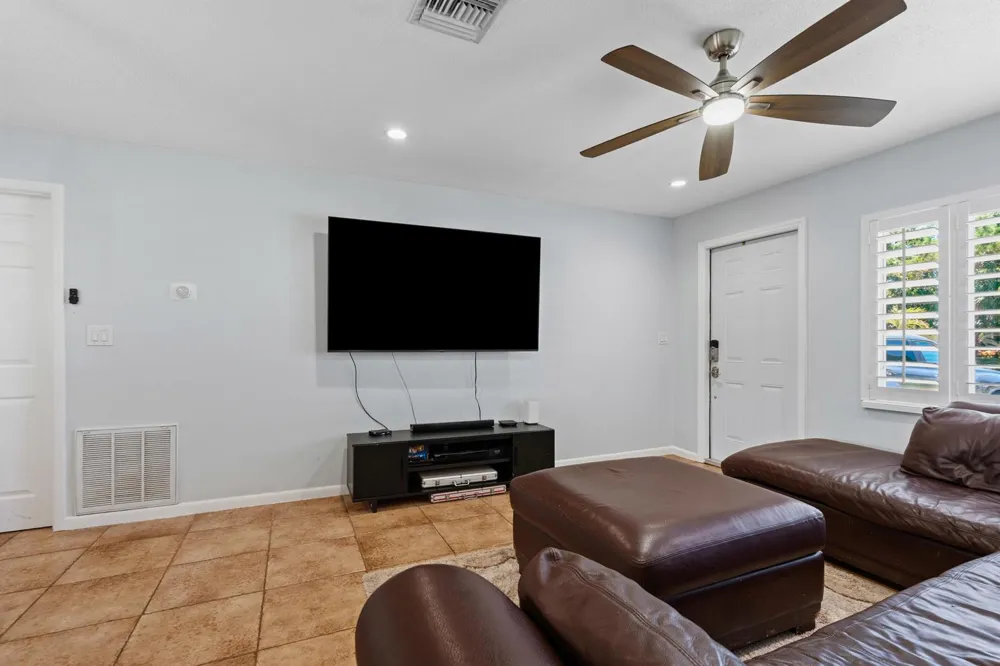 520 SE Dolphin Drive Stuart, FL 34996