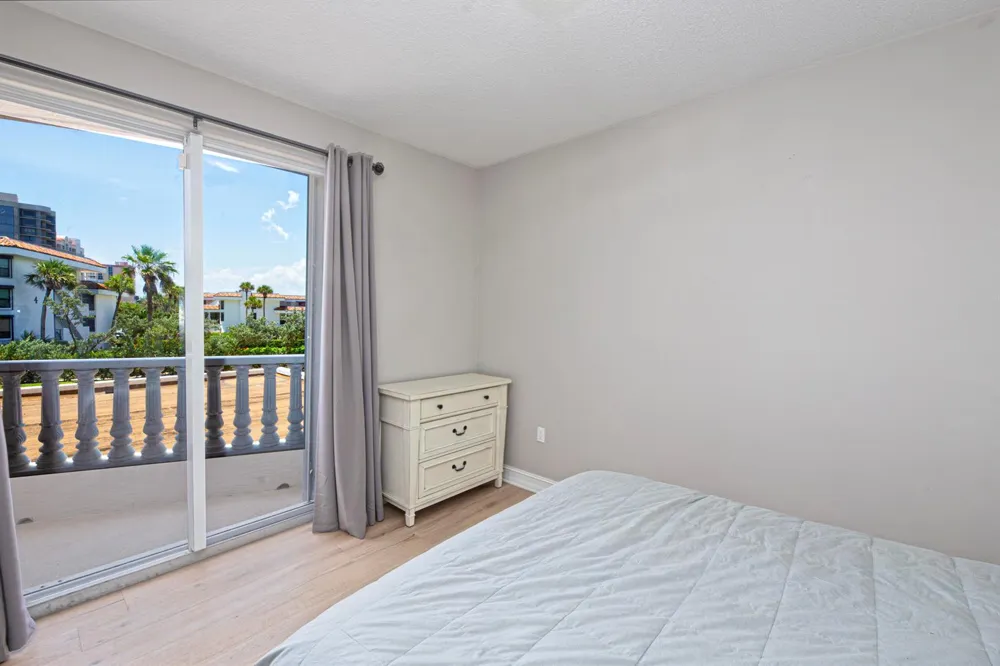 4160 Highway A1a #207a Hutchinson Island, FL 34949