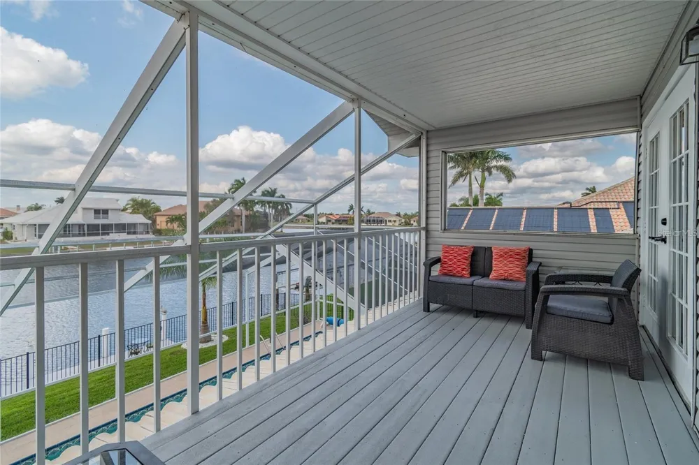 340 PORTOFINO DRIVE Punta Gorda, FL 33950
