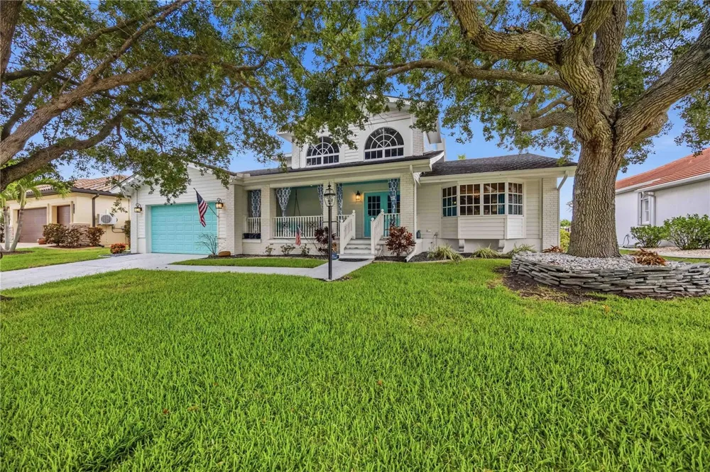 340 PORTOFINO DRIVE Punta Gorda, FL 33950