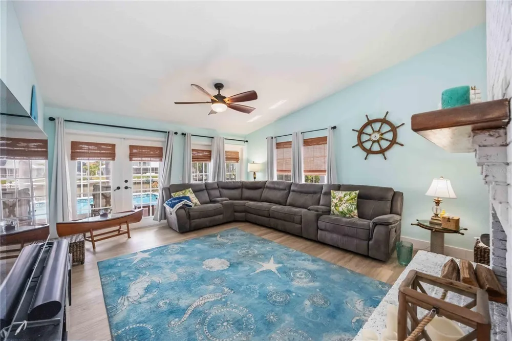 340 PORTOFINO DRIVE Punta Gorda, FL 33950