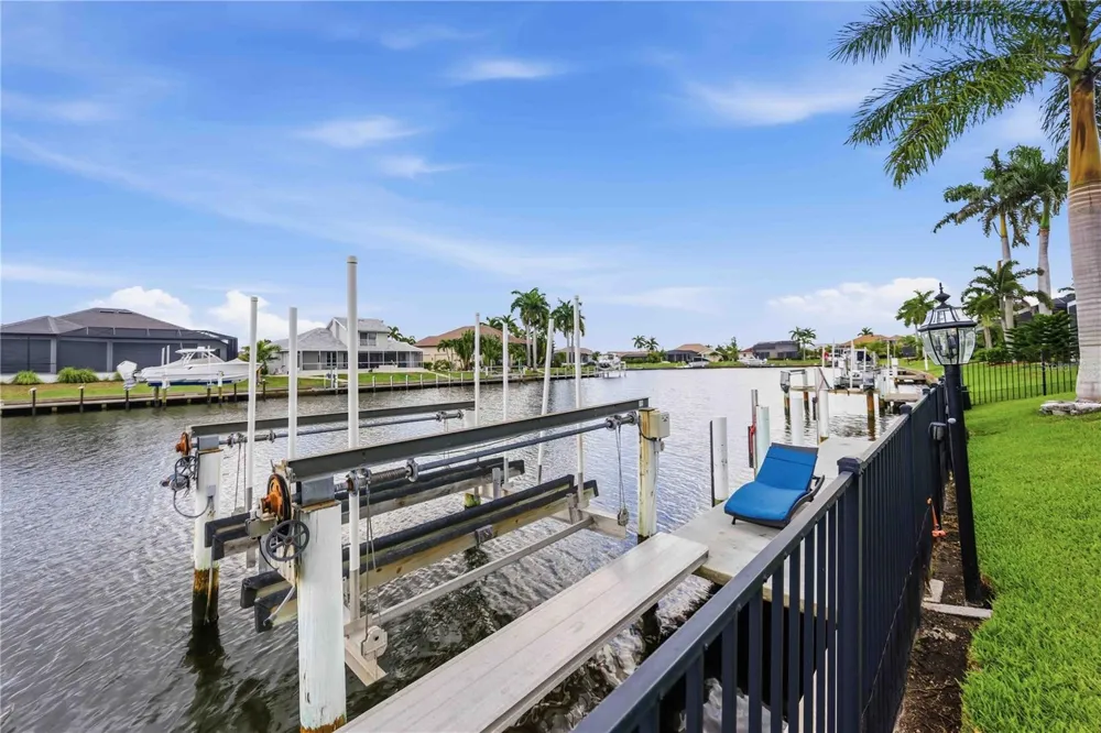 340 PORTOFINO DRIVE Punta Gorda, FL 33950
