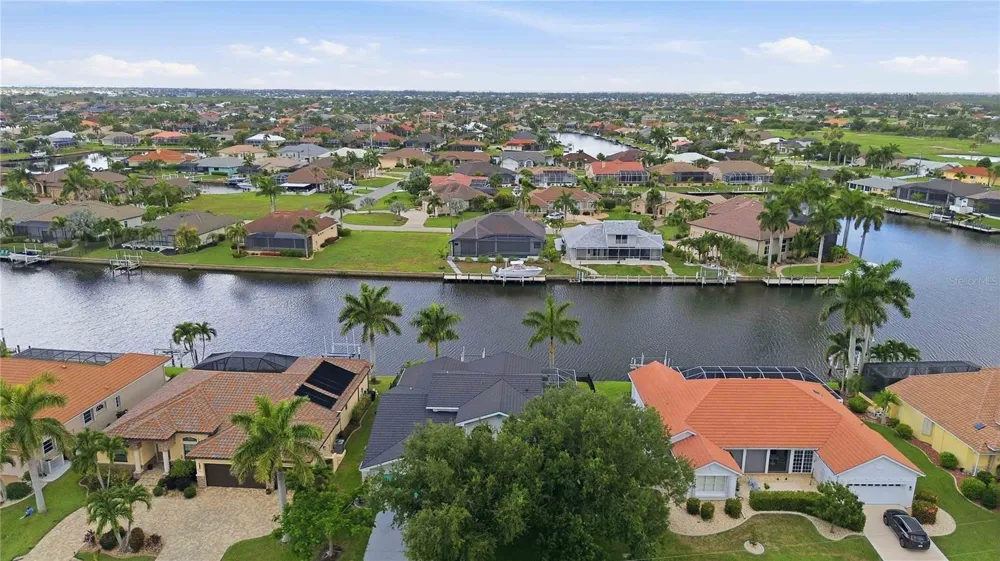 340 PORTOFINO DRIVE Punta Gorda, FL 33950