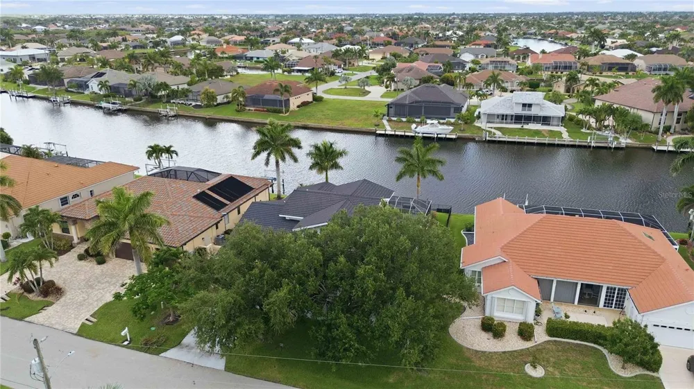 340 PORTOFINO DRIVE Punta Gorda, FL 33950