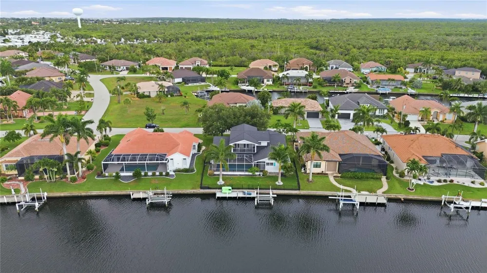 340 PORTOFINO DRIVE Punta Gorda, FL 33950