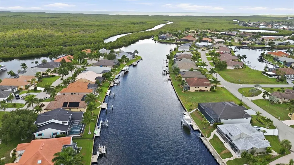 340 PORTOFINO DRIVE Punta Gorda, FL 33950