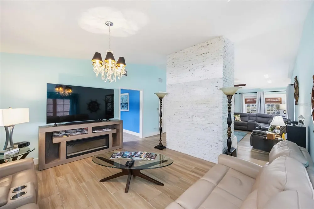 340 PORTOFINO DRIVE Punta Gorda, FL 33950
