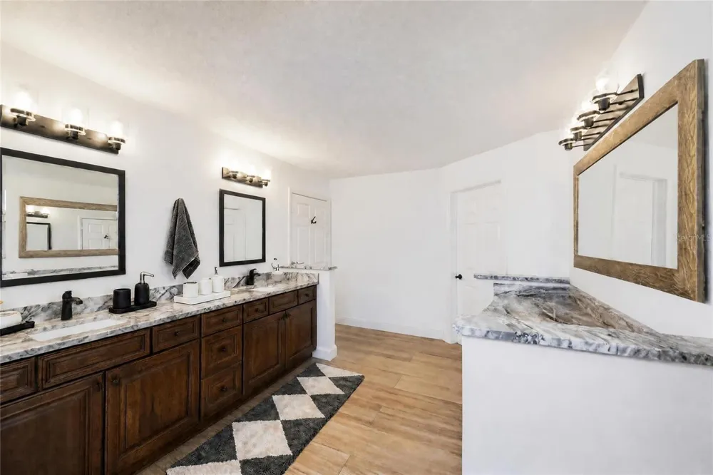 340 PORTOFINO DRIVE Punta Gorda, FL 33950