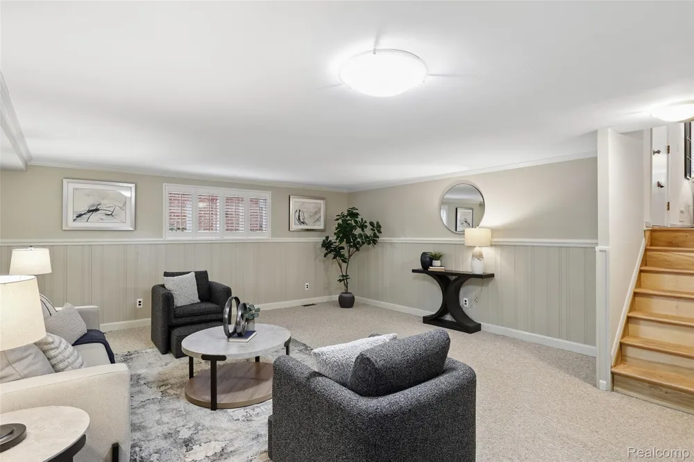 1313 Beech Street Plymouth City, MI 48170