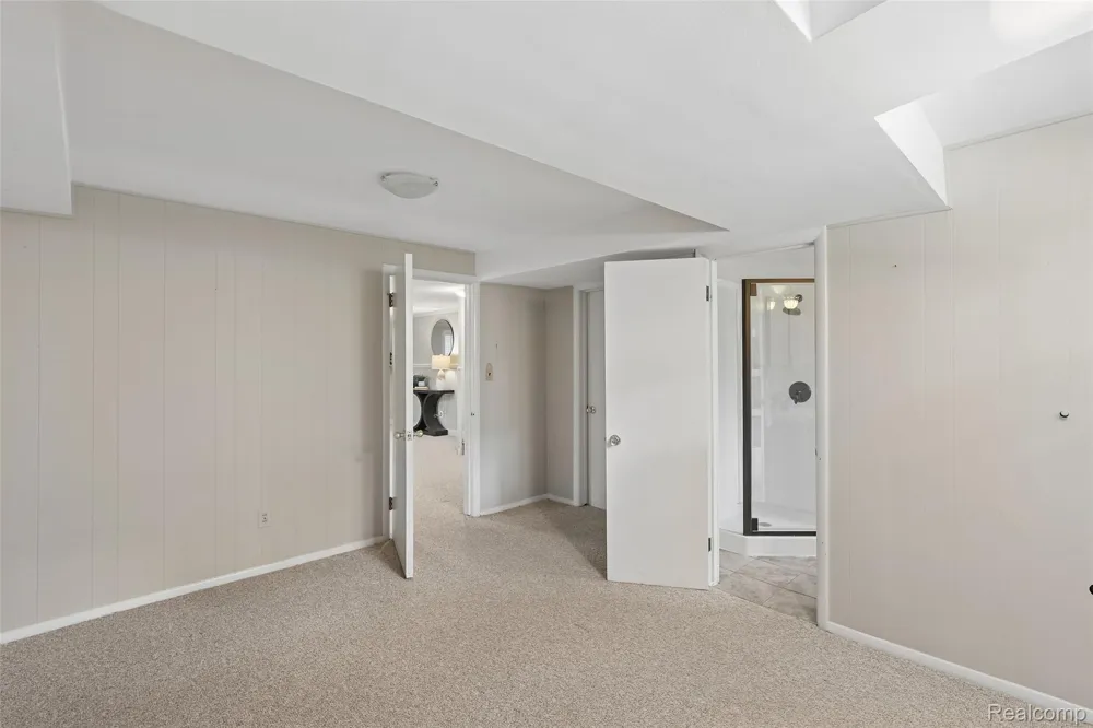 1313 Beech Street Plymouth City, MI 48170