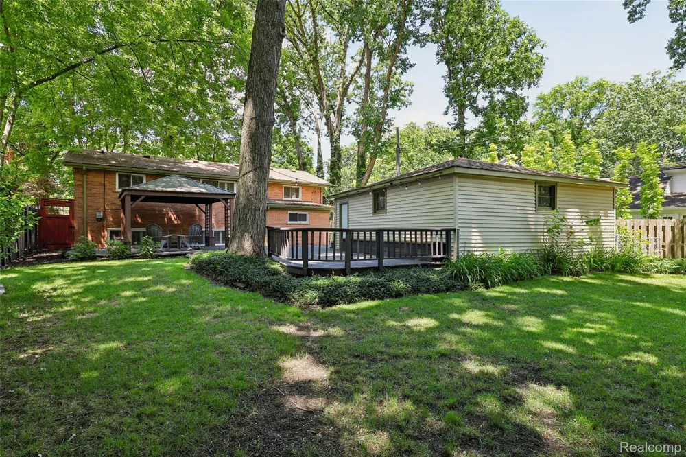 1313 Beech Street Plymouth City, MI 48170