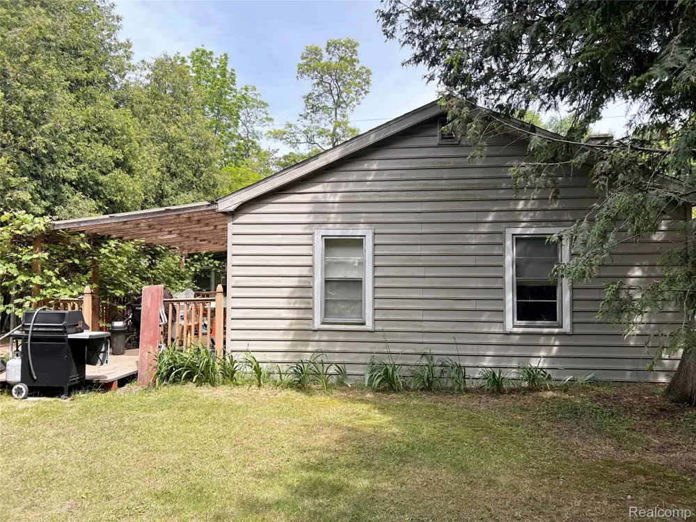 7816 3rd Street Delaware Township, MI 48434