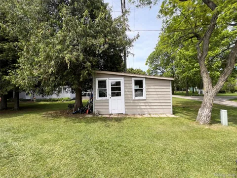 7816 3rd Street