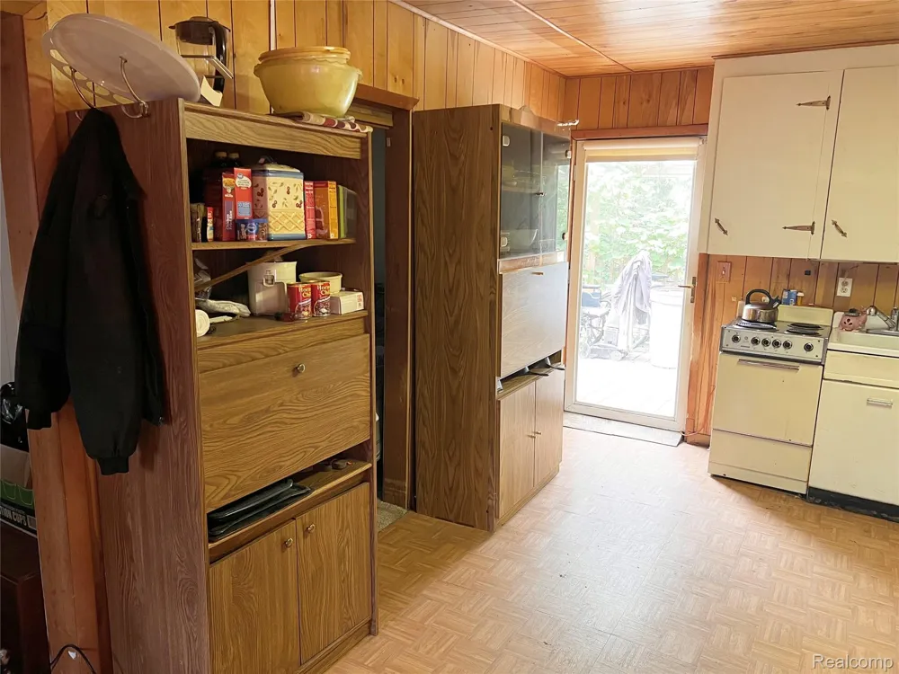7816 3rd Street Delaware Township, MI 48434