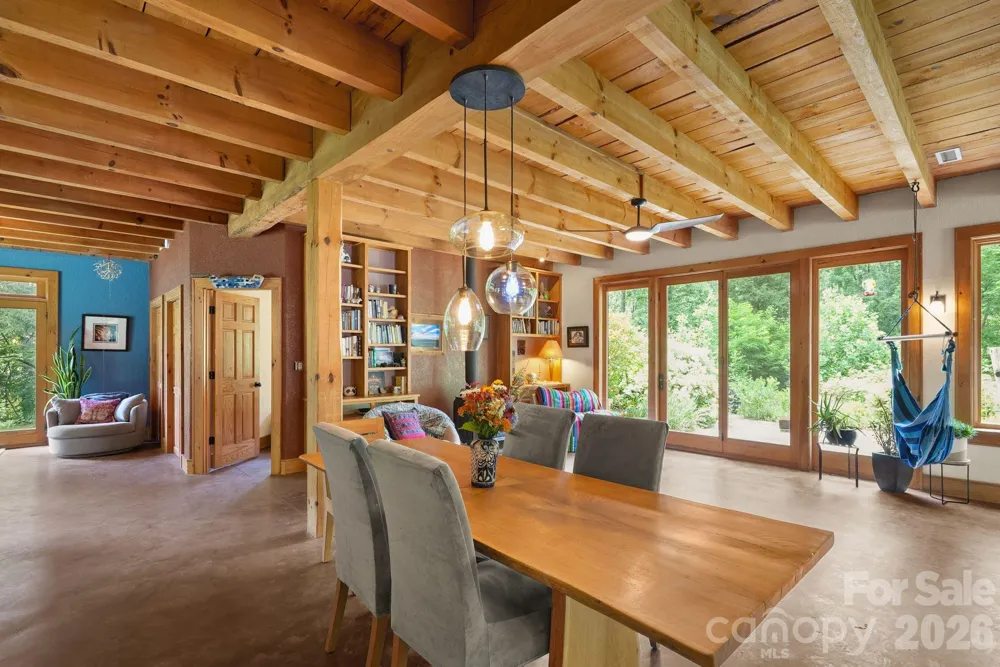 24 Merriwood Trail Arden, NC 28704