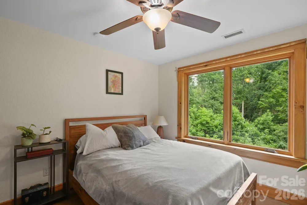 24 Merriwood Trail Arden, NC 28704