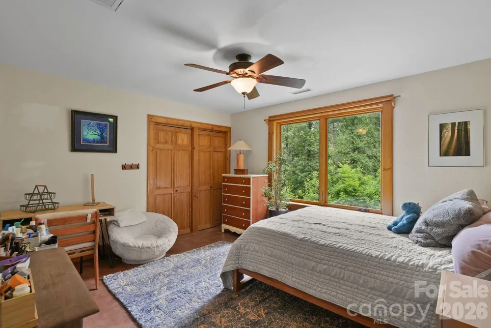 24 Merriwood Trail Arden, NC 28704