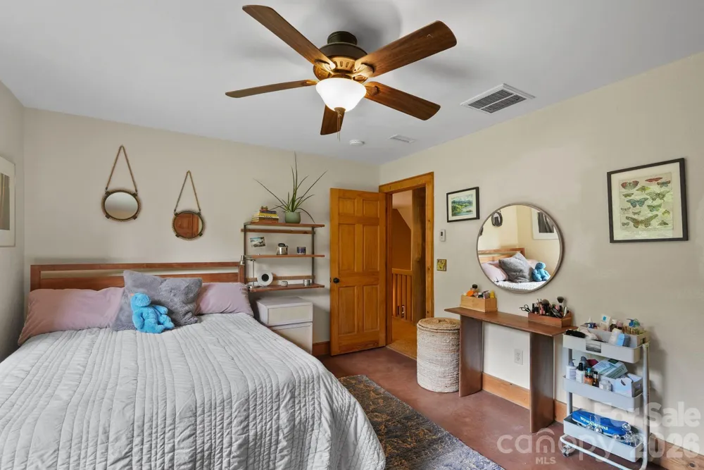 24 Merriwood Trail Arden, NC 28704