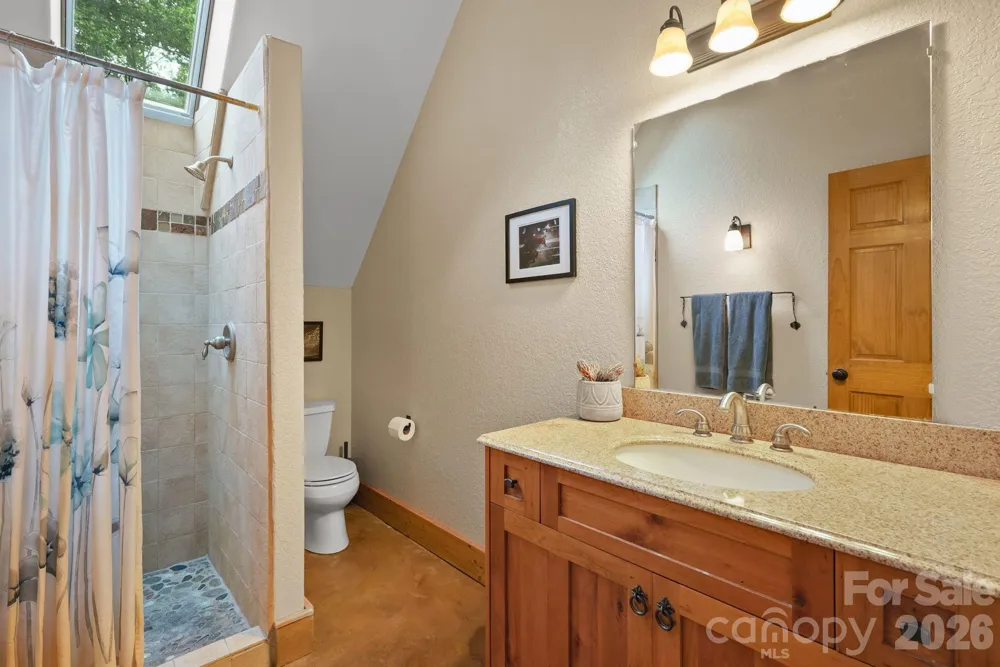 24 Merriwood Trail Arden, NC 28704