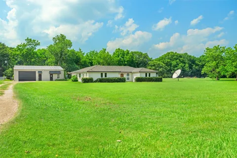 215 Pole Bridge Road