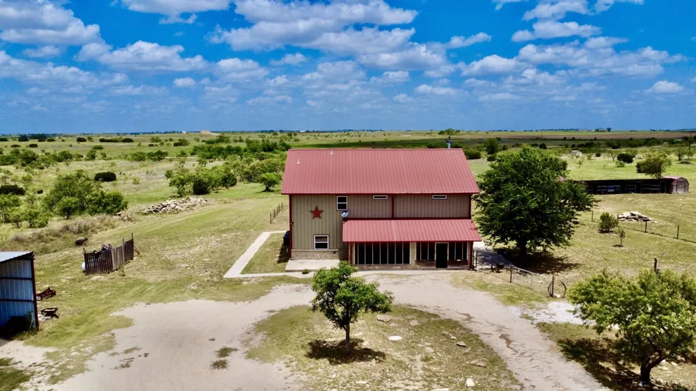 6226 FM 1241 Hamilton, TX 76531