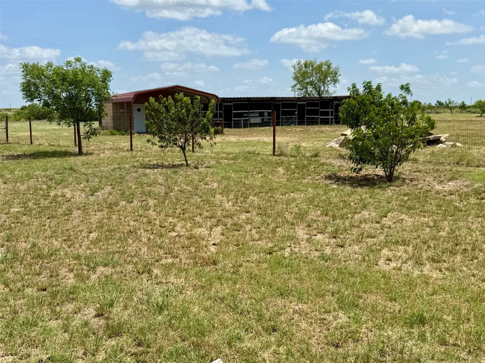 6226 FM 1241 Hamilton, TX 76531