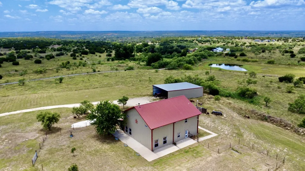6226 FM 1241 Hamilton, TX 76531