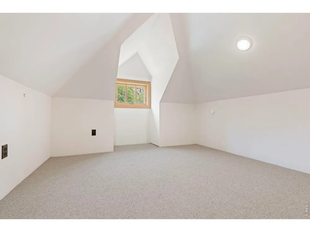 22 Artesian Drive Eldorado Springs, CO 80025