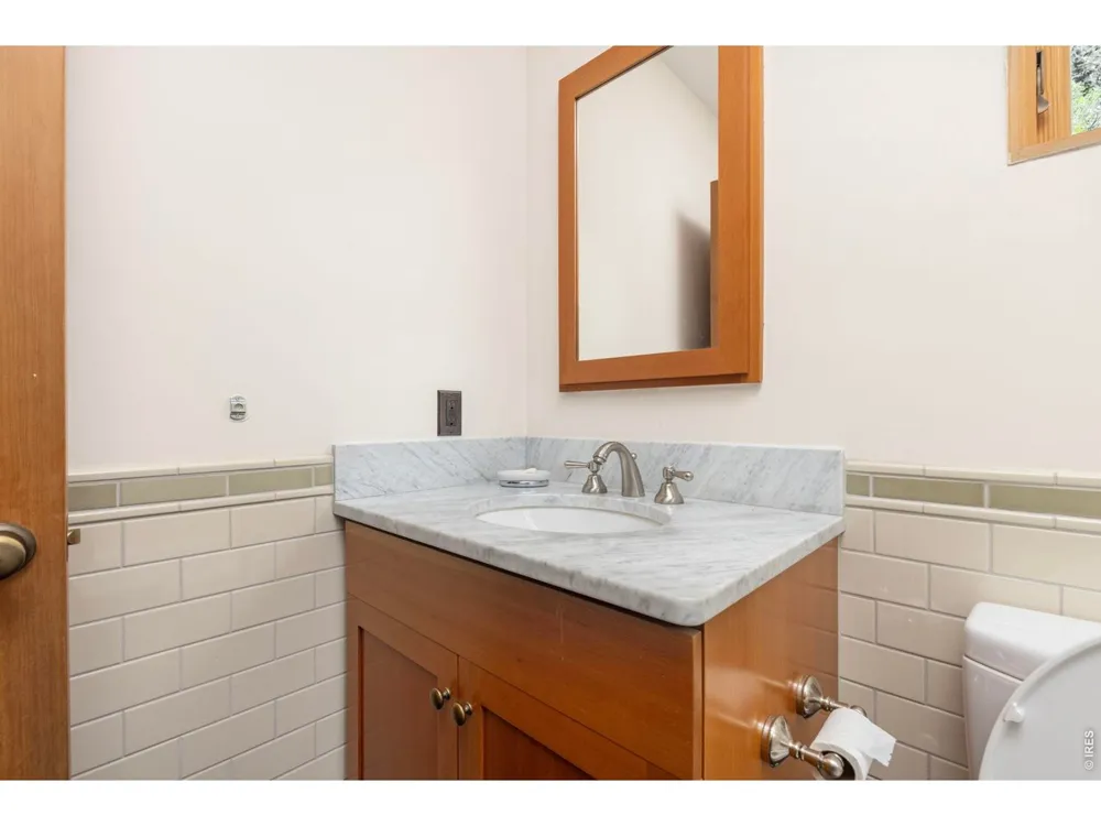 22 Artesian Drive Eldorado Springs, CO 80025