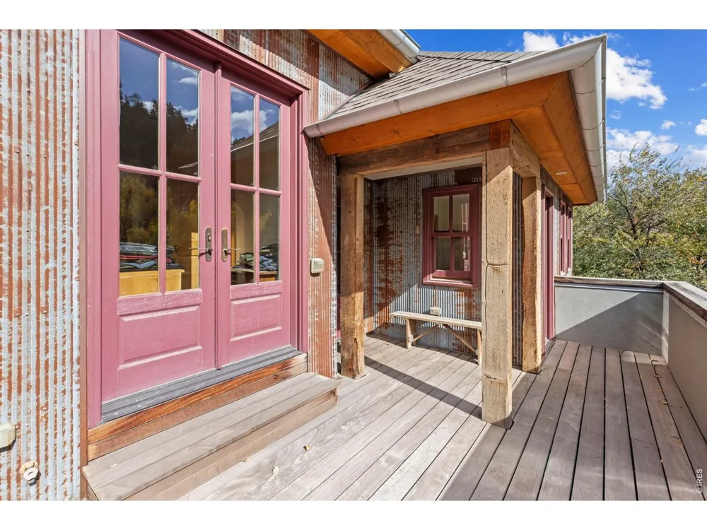 22 Artesian Drive Eldorado Springs, CO 80025